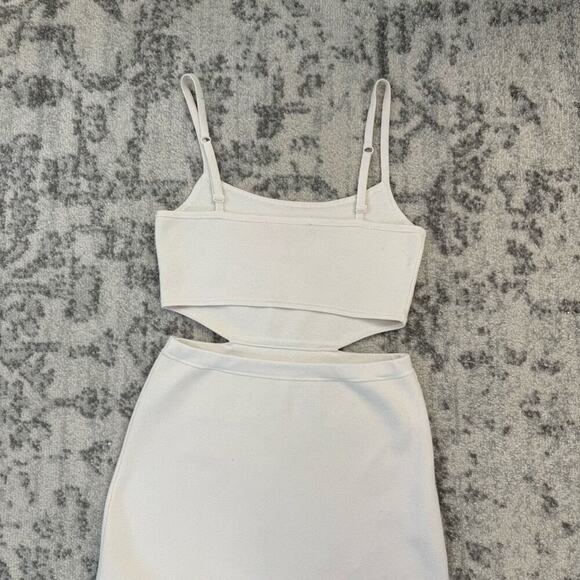 Toccin
Cutout Tank Dress💘 - Picture 10 of 11